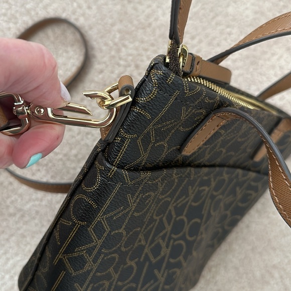 Calvin Klein purse - Picture 4 of 5